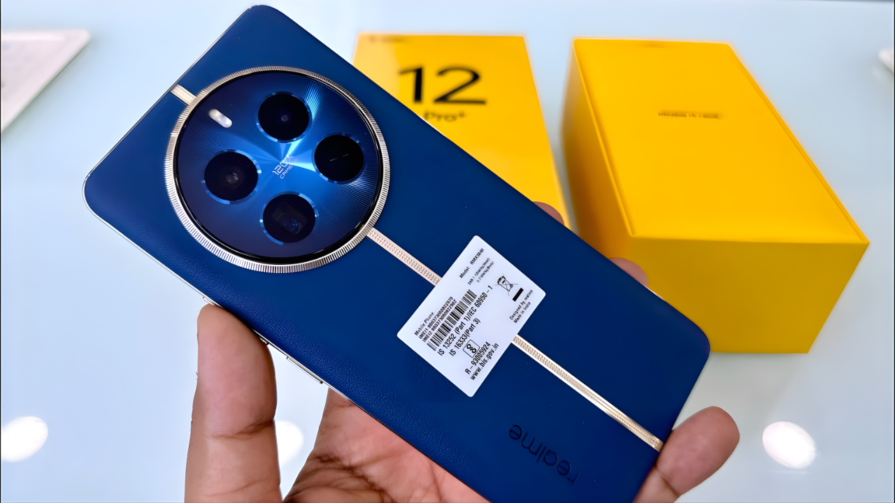 Realme 12 Pro+ 5G Samrtphone: With Premi...